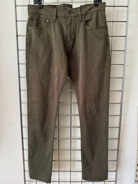 LUCKY BRAND Los Angeles 105 Men’s Slim Taper Leg Jeans